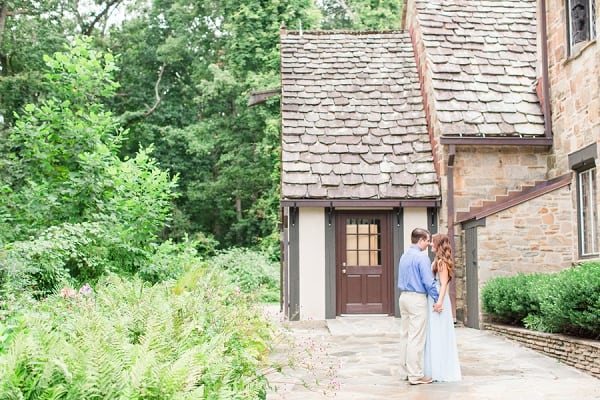 Fairytale Cloisters Castle Engagement Session || Bethanne Arthur Photography || Charm City Wed || www.charmcitywed.com Fairytale Cloisters Castle Engagement Session || Bethanne Arthur Photography || Charm City Wed || www.charmcitywed.com