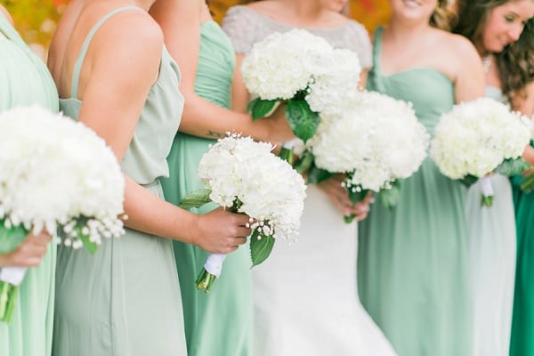 Fall Antrim 1844 Wedding || Mary Neumann Photography || Charm City Wed || www.charmcitywed.com