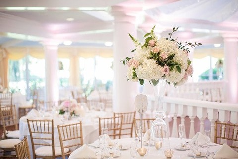 Kent Manor Inn Wedding || Tara+Renata || Charm City Wed || www.charmcitywed.com