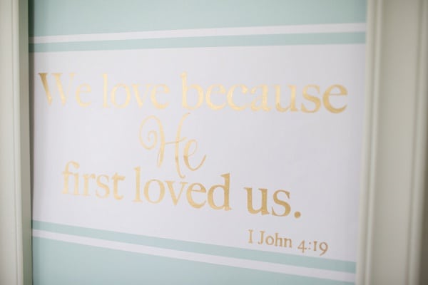 Romantic Historic Londontown Wedding || Tara + Renata || Charm City Wed || www.charmcitywed.com