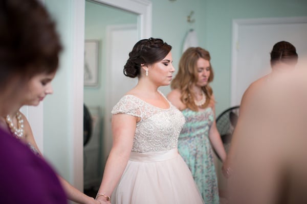Romantic Historic Londontown Wedding || Tara + Renata || Charm City Wed || www.charmcitywed.com