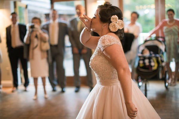 Romantic Historic Londontown Wedding || Tara + Renata || Charm City Wed || www.charmcitywed.com