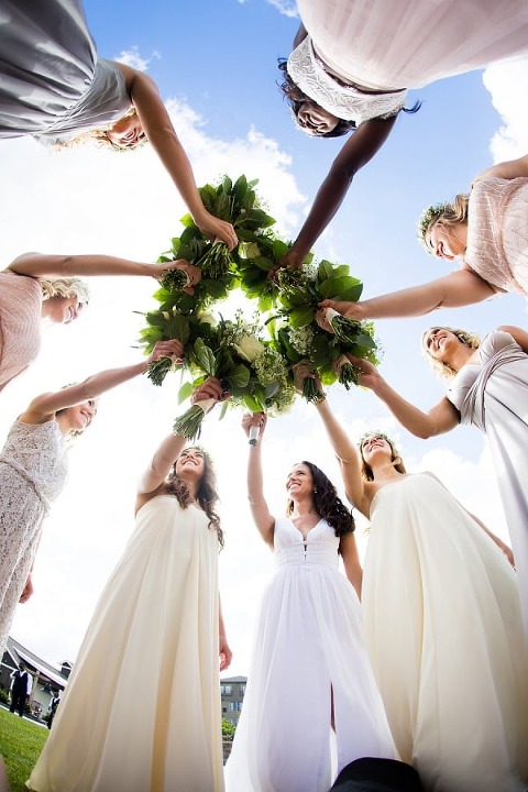 Boho Chesapeake Bay Beach Club Wedding || Jessica Eastburn Photography || Charm City Wed || www.charmcitywed.com