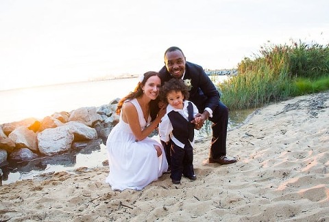 Boho Chesapeake Bay Beach Club Wedding || Jessica Eastburn Photography || Charm City Wed || www.charmcitywed.com