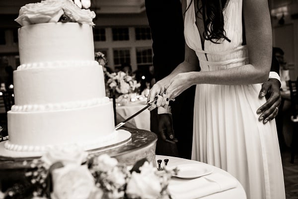 Boho Chesapeake Bay Beach Club Wedding || Jessica Eastburn Photography || Charm City Wed || www.charmcitywed.com