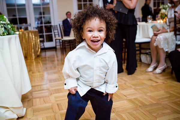 Boho Chesapeake Bay Beach Club Wedding || Jessica Eastburn Photography || Charm City Wed || www.charmcitywed.com