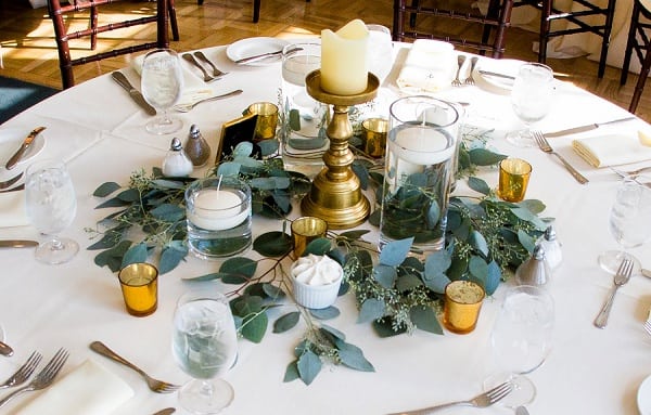 Boho Chesapeake Bay Beach Club Wedding || Jessica Eastburn Photography || Charm City Wed || www.charmcitywed.com