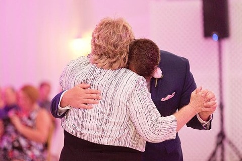 Celebrations at the Bay Wedding || Stacey Lee Photography || Charm City Wed || www.charmcitywed.com