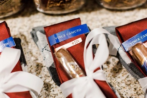 Glen Ellen Farm Wedding || Heather Ryan Photography || Charm City Wed || www.charmcitywed.com