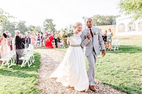 Glen Ellen Farm Wedding || Heather Ryan Photography || Charm City Wed || www.charmcitywed.com