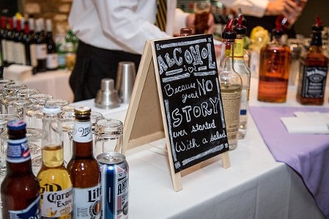 Mt. Washington Mill Dye House Wedding || Artful Weddings || Charm City Wed || www.charmcitywed.com