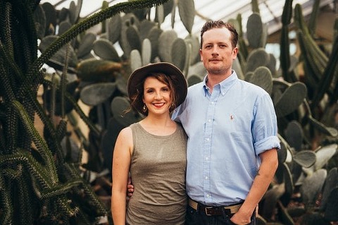 Rawlings Conservatory Engagement || Paula Bartosiewicz Photography || Charm City Wed || www.charmcitywed.com