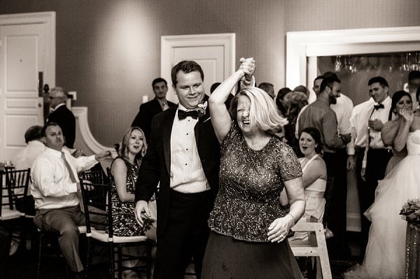 Tidewater Inn Wedding || Jessica Eastburn Photography || Charm City Wed || www.charmcitywed.com Tidewater Inn Wedding || Jessica Eastburn Photography || Charm City Wed || www.charmcitywed.com