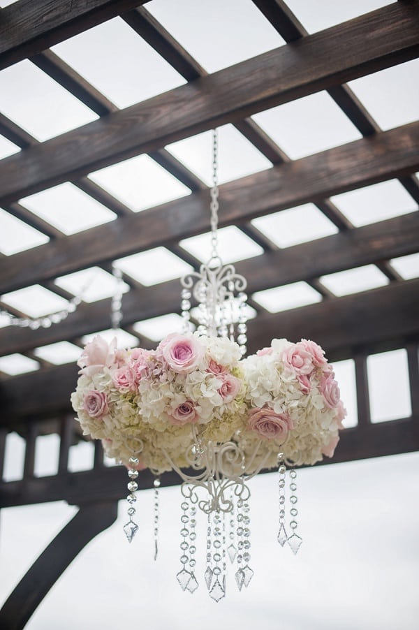 Vintage Blush Running Hare Vineyard Wedding || Meaghan Elliott Photography || Charm City Wed || www.charmcitywed.com