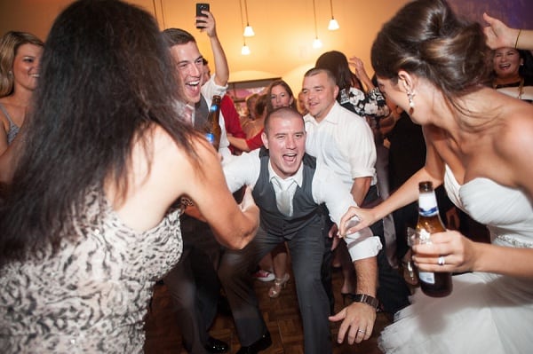 Vintage Blush Running Hare Vineyard Wedding || Meaghan Elliott Photography || Charm City Wed || www.charmcitywed.com