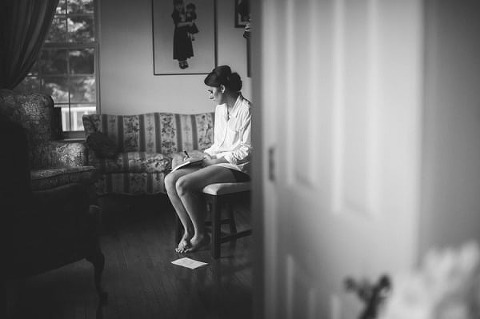 Vintage Blush Running Hare Vineyard Wedding || Meaghan Elliott Photography || Charm City Wed || www.charmcitywed.com