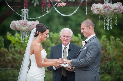 Vintage Blush Running Hare Vineyard Wedding || Meaghan Elliott Photography || Charm City Wed || www.charmcitywed.com