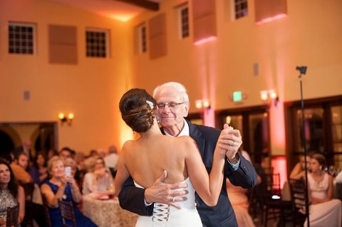 Vintage Blush Running Hare Vineyard Wedding || Meaghan Elliott Photography || Charm City Wed || www.charmcitywed.com