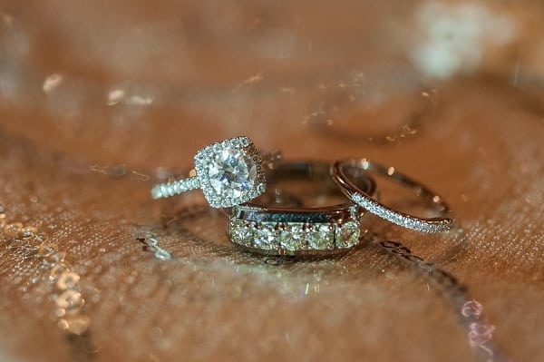 Vintage Blush Running Hare Vineyard Wedding || Meaghan Elliott Photography || Charm City Wed || www.charmcitywed.com