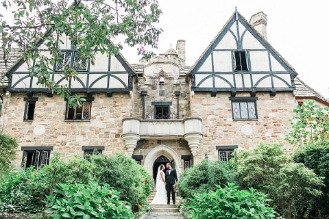 Cloisters Castle Wedding || Brittany Thomas Photography || Charm City Wed || www.charmcitywed.com