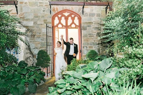 Cloisters Castle Wedding || Brittany Thomas Photography || Charm City Wed || www.charmcitywed.com
