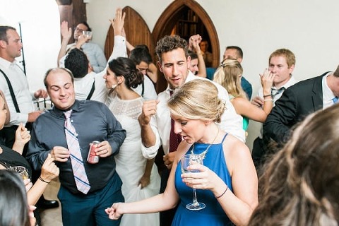 Cloisters Castle Wedding || Brittany Thomas Photography || Charm City Wed || www.charmcitywed.com