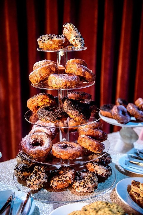 Creative Alliance Wedding || Annabelle Dando Photography || Charm City Wed || www.charmcitywed.com