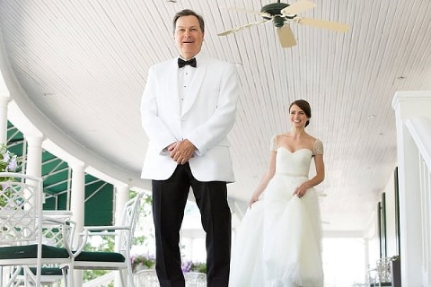 Elkridge Country Club Wedding || JFannon Photography || Charm City Wed || www.charmcitywed.com