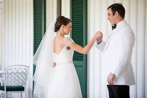 Elkridge Country Club Wedding || JFannon Photography || Charm City Wed || www.charmcitywed.com