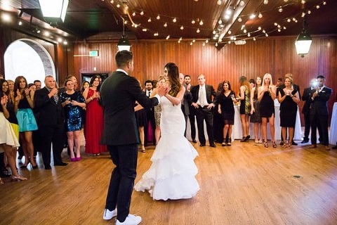 Evergreen Wedding || Dani Leigh Photography || Charm City Wed || www.charmcitywed.com