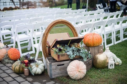Fall Herrington on the Bay Wedding || Meaghan Elliott Photography || Charm City Wed || www.charmcitywed.com