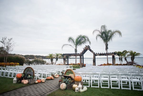 Fall Herrington on the Bay Wedding || Meaghan Elliott Photography || Charm City Wed || www.charmcitywed.com