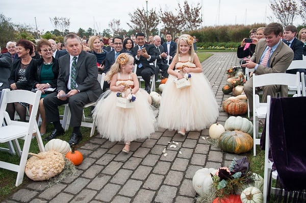 Fall Herrington on the Bay Wedding || Meaghan Elliott Photography || Charm City Wed || www.charmcitywed.com