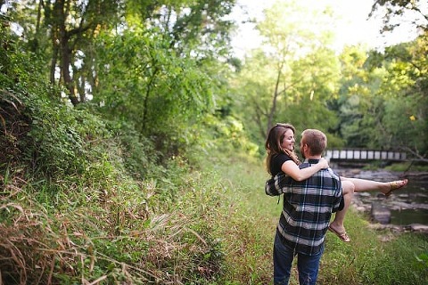 Gunpowder Falls State Park Engagement Session || Elizabeth Mae Photography || Charm City Wed || www.charmcitywed.com