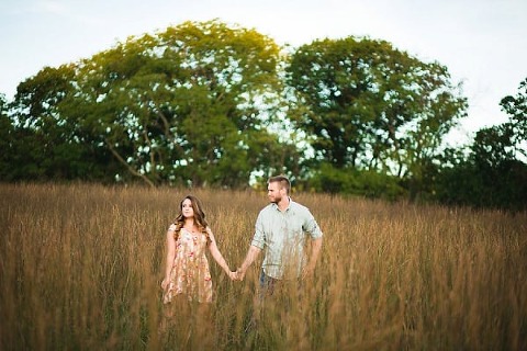 Gunpowder Falls State Park Engagement Session || Elizabeth Mae Photography || Charm City Wed || www.charmcitywed.com