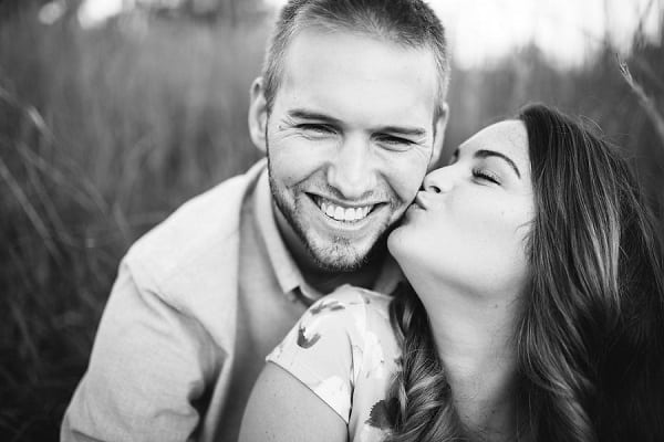 Gunpowder Falls State Park Engagement Session || Elizabeth Mae Photography || Charm City Wed || www.charmcitywed.com