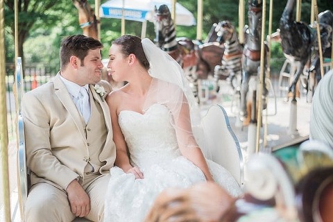 Maryland Zoo Wedding || Meghan Elizabeth Photography || Charm City Wed || www.charmcitywed.com
