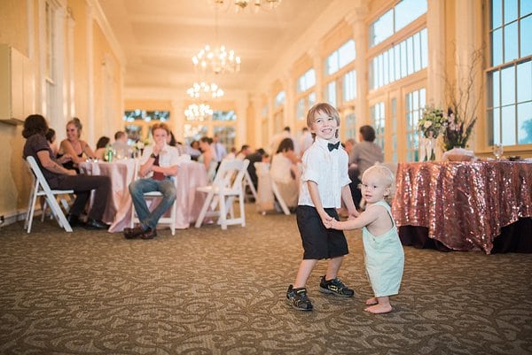 Maryland Zoo Wedding || Meghan Elizabeth Photography || Charm City Wed || www.charmcitywed.com