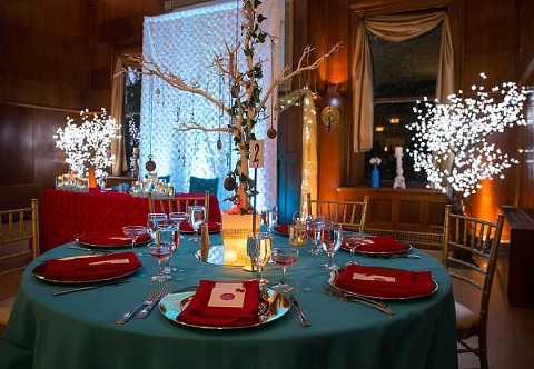 Overhills Mansion Wedding || Kimberly Dean Photos || Charm City Wed || www.charmcitywed.com