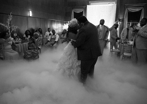 Overhills Mansion Wedding || Kimberly Dean Photos || Charm City Wed || www.charmcitywed.com