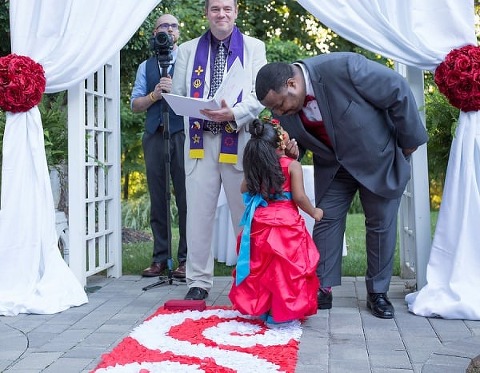 Overhills Mansion Wedding || Kimberly Dean Photos || Charm City Wed || www.charmcitywed.com