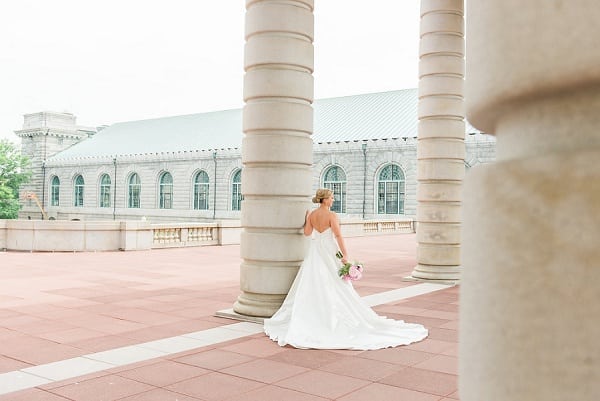 US Naval Academy Wedding || Joy Michelle Photography || Charm City Wed || www.charmcitywed.com US Naval Academy Wedding || Joy Michelle Photography || Charm City Wed || www.charmcitywed.com