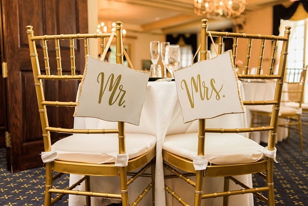 US Naval Academy Wedding || Joy Michelle Photography || Charm City Wed || www.charmcitywed.com US Naval Academy Wedding || Joy Michelle Photography || Charm City Wed || www.charmcitywed.com