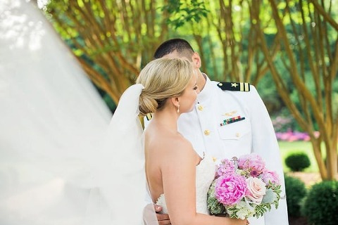 US Naval Academy Wedding || Joy Michelle Photography || Charm City Wed || www.charmcitywed.com