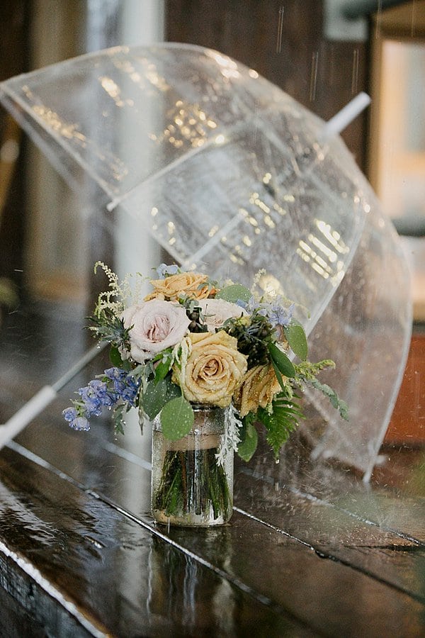 Chesapeake Bay Foundation Wedding by Love Life Images || Charm City Wed || www.charmcitywed.com