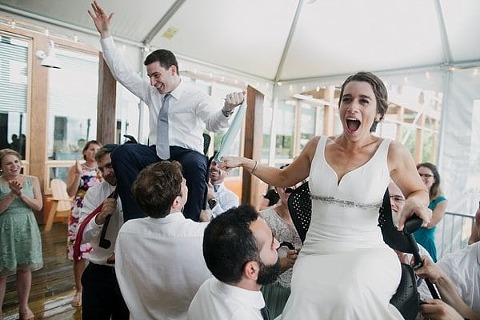 Chesapeake Bay Foundation Wedding by Love Life Images || Charm City Wed || www.charmcitywed.com