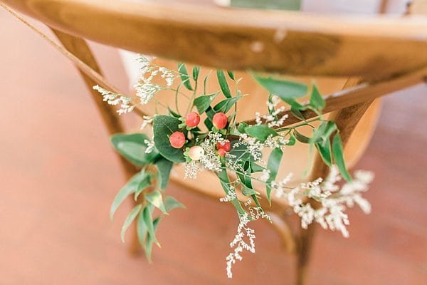 Christmas Styled Shoot at the Kent Manor Inn || 1783 Photography || Charm City Wed || www.charmcitywed.com