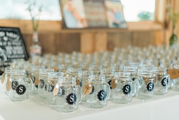 Dejon Vineyard Wedding || Luck & Love Photography || Charm City Wed || www.charmcitywed.com