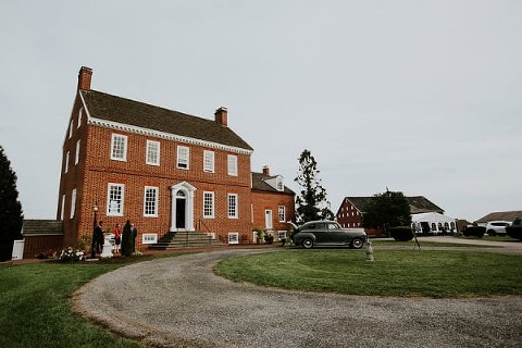 Dulanys Overlook Wedding || Vness Photography || Charm City Wed || www.charmcitywed.com
