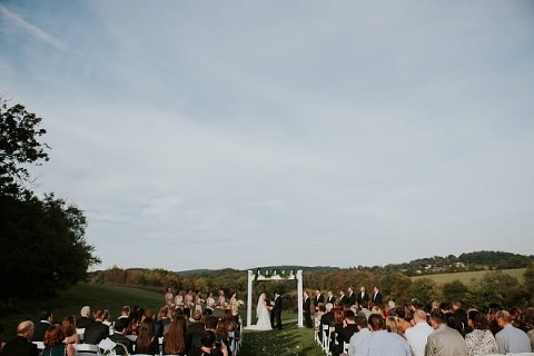 Dulanys Overlook Wedding || Vness Photography || Charm City Wed || www.charmcitywed.com